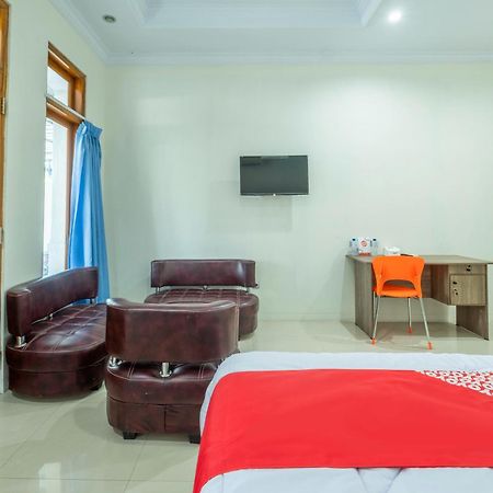 Hotel Oyo 2259 Zleepy Ks Tubun Cirebon Exteriér fotografie