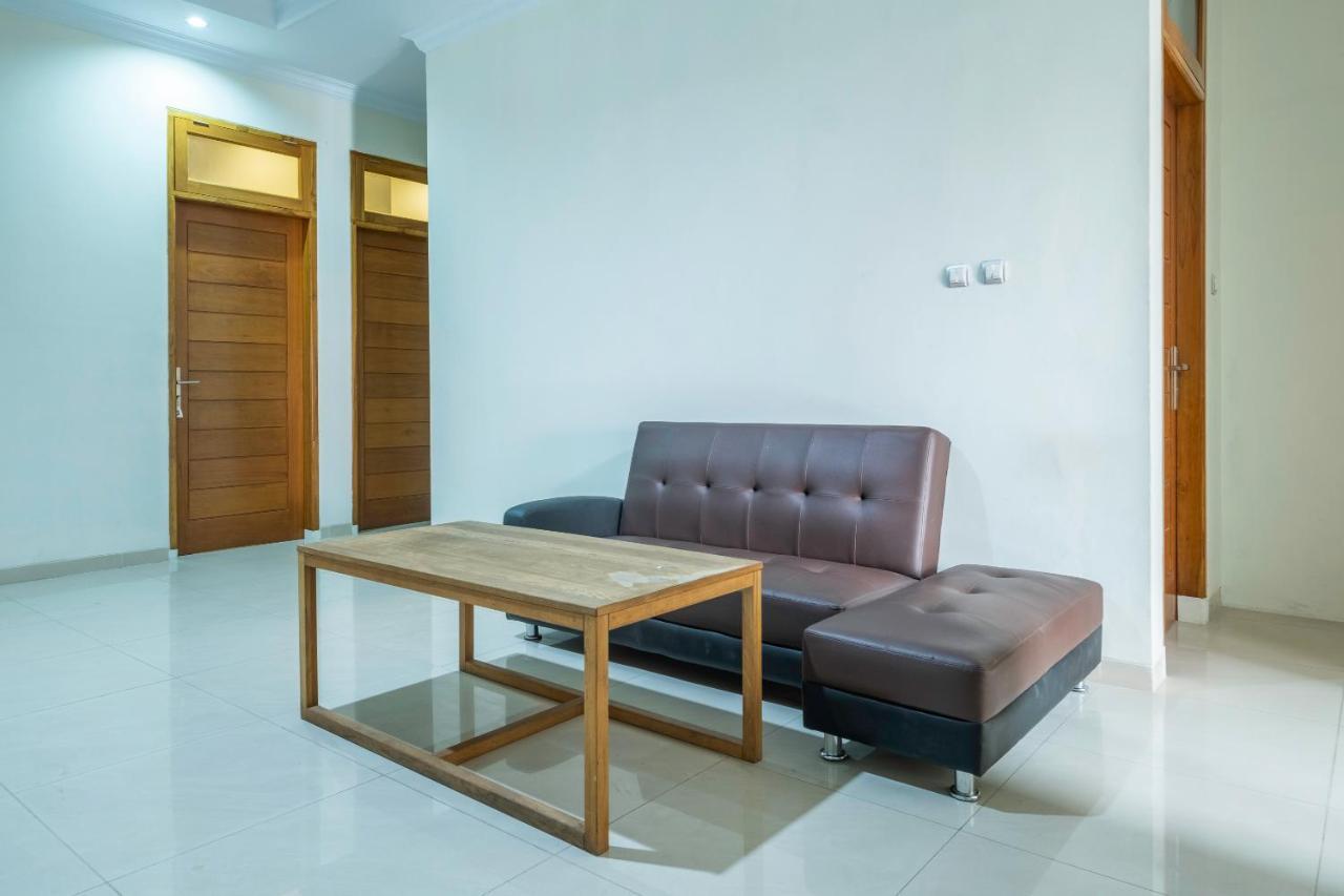 Hotel Oyo 2259 Zleepy Ks Tubun Cirebon Exteriér fotografie